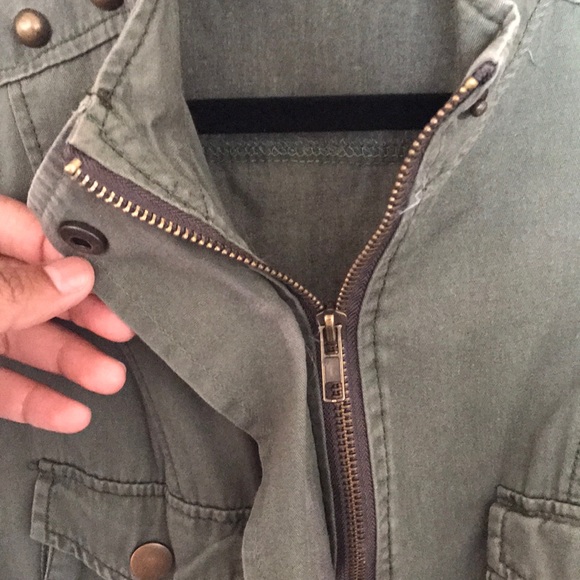 Jacket - Picture 6 of 6